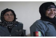 زنان پولیس در هلمند:  جنگ با دشمنان را ادامه می‌دهیم