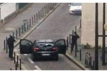 تمدنی در آستانۀ انتحار  پیـرامون حملۀ بر هفته‌نامۀ طنزی «چارلی ابدو» در پاریس