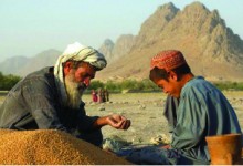 رکود اقتصادی افغانستان و تبعیض در سیاست های اقتصادی حکومت