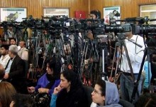 کمیتۀ مصونیت خبرنگاران: خشونت‌ها هنگام کسب اطلاعات افزایش یافته است/ وزارت اطلاعات و فرهنگ:  خبـرنگاران بـی‌خبـر انـد