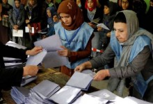 کمیسیون انتخابات و حکومت: هشدار طالبان مانع  برگزاری انتخابات نمی‌شود